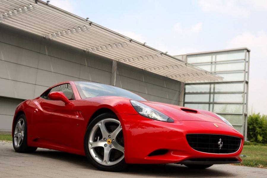  Ferrari California 2008 года  (фото 45 из 225)